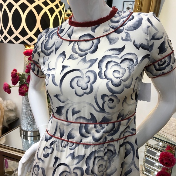 FENDI Gray & Red Floral Silk Dress 6 - Picture 2 of 8